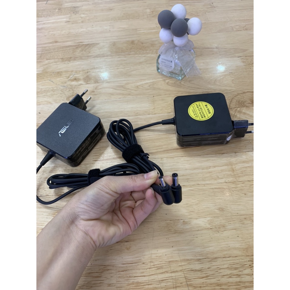 Sạc laptop Asus  củ vuông xịn 19v-3.42a-65W Chân to, chân  bé
