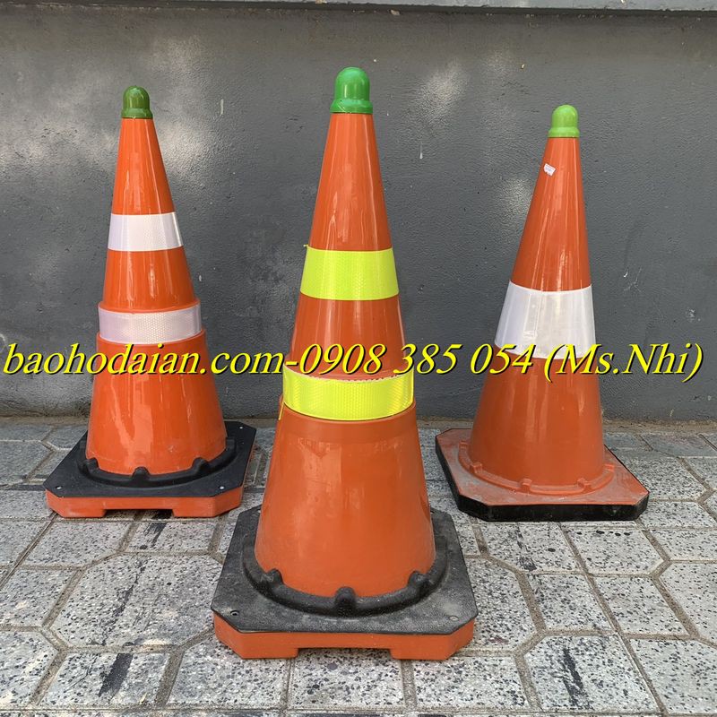 Cọc tiêu giao thông, cọc tiêu công trình- Hình thật, hàng sẵn