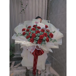 Bó hoa sáp đỏ đô bông hoa to giao TP HCM vui lòng nhắn tin trước khi đặt