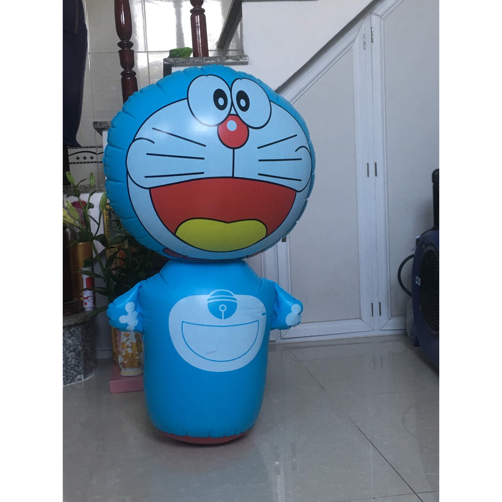 Đổ chơi cột hơi đồ chơi trang trí hình lật đật Doraemon