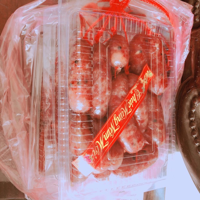 Lạp xưởng nhà làm