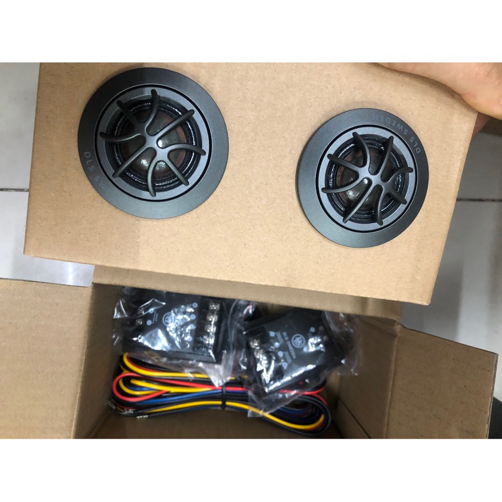 Bộ 2 loa DLS Thụy Điển kèm 2 treble và 2 phân tầng siêu phẩm âm thanh lắp cánh cửa ô tô siêu đỉnh
