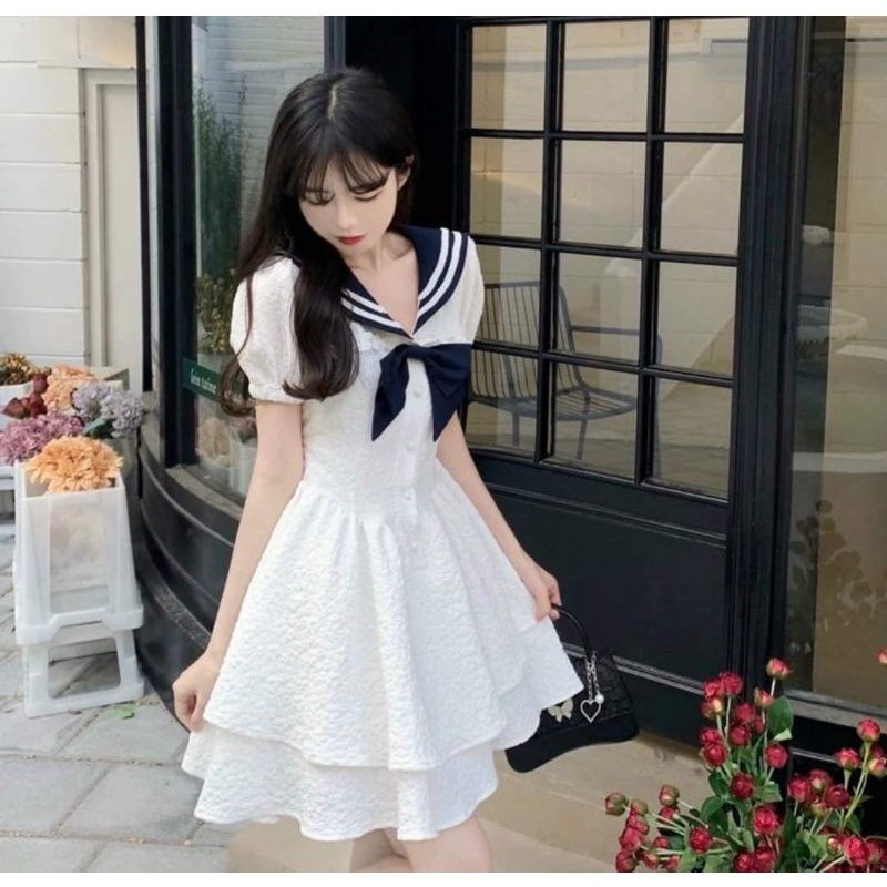 ĐẦM TRẮNG VIỀN XANH CỔ PHỐI NƠ