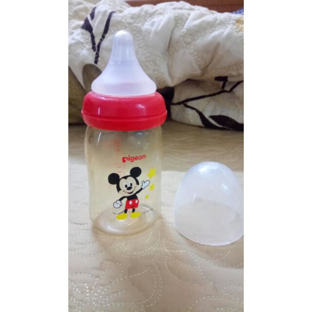 Bình sữa nội địa pigeon mickey