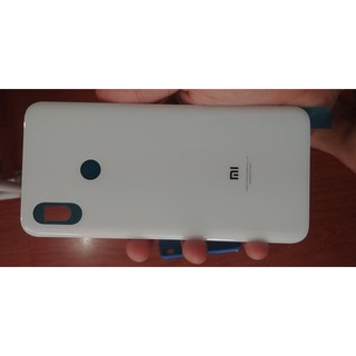 Thay Nắp lưng sau Xiaomi Mi 8