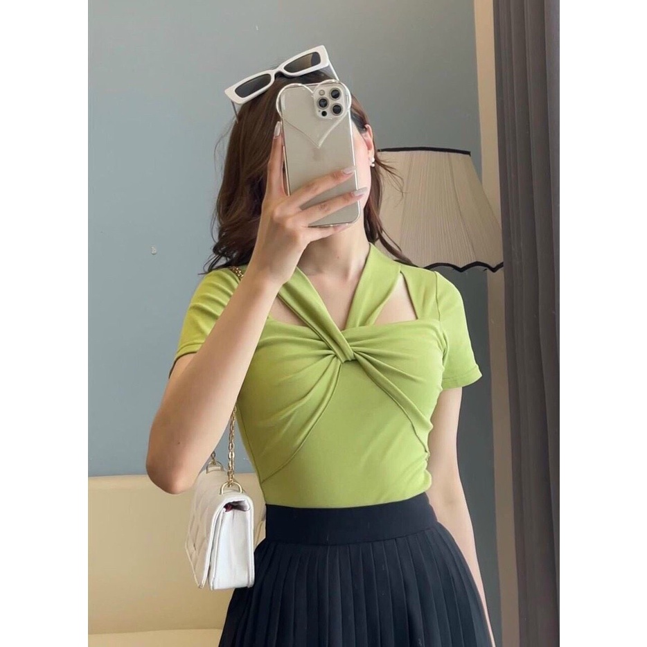Áo xoắn hở ngực chất zip cộc tay xinh mã mới