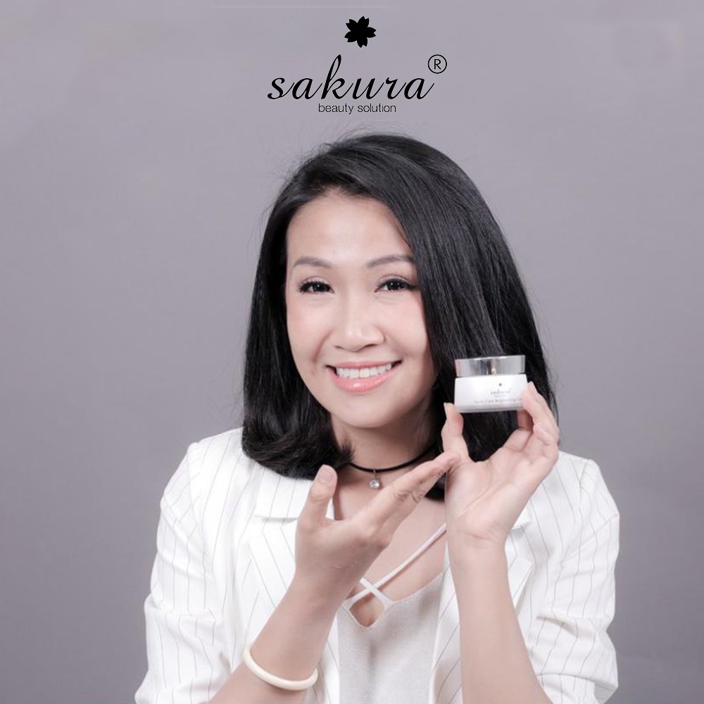 Kem dưỡng da trắng sáng Sakura Spots Care Brightening Cream mờ nám sạm 13g