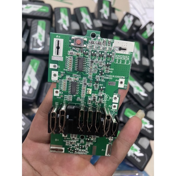 Võ mạch hitachi 18-36v 5ah -8ah