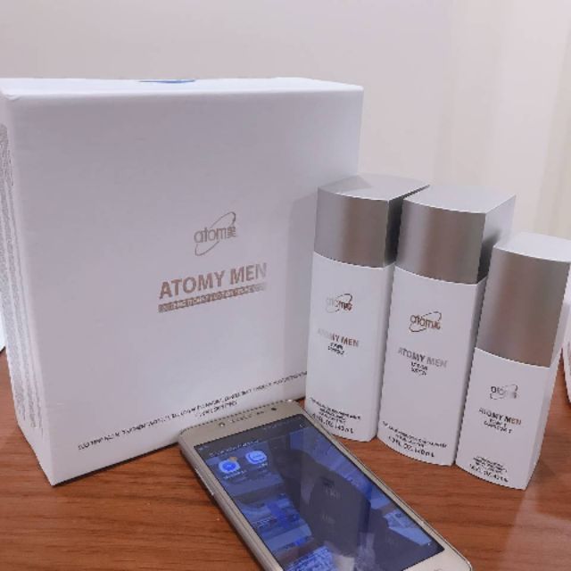 BỘ 3 SẢN PHẨM CHĂM SÓC DA MẶT CHO NAM HÀN QUỐC