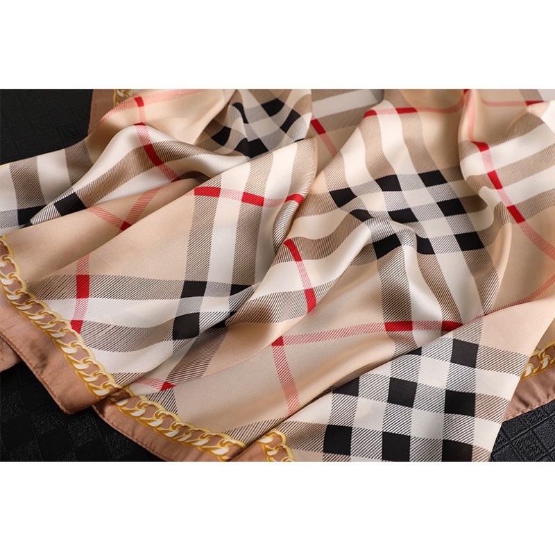 Khăn choàng lụa vuông kẻ caro và in hoa văn dây xích size 90x90cm - Maben