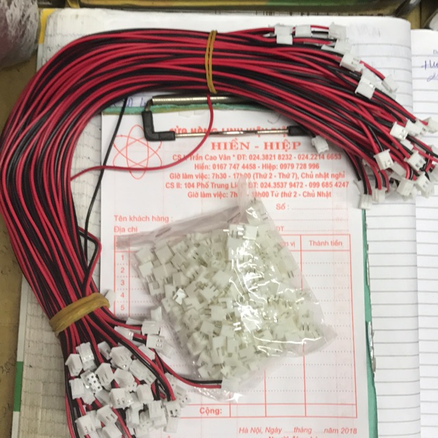 Dây 2 đỏ đen 2 đầu com bo 10 cái