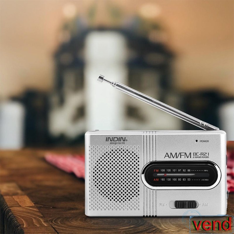 Radio AM/FM mini bỏ túi có anten thu gọn tiện lợi