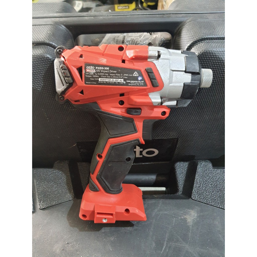 Thân máy vặn vít OZITO PXIDS-300