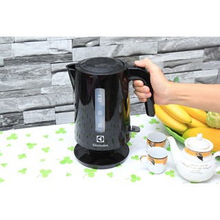 Bình đun siêu tốc Electrolux 1.5 lít EEK1303K