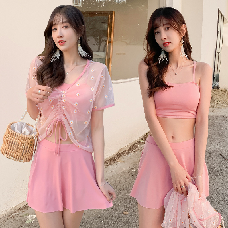 2021 new three-piece swimsuit blouse sunscreen cover meat slimming beach vacation ladies swimwear hot spring swimwear | BigBuy360 - bigbuy360.vn