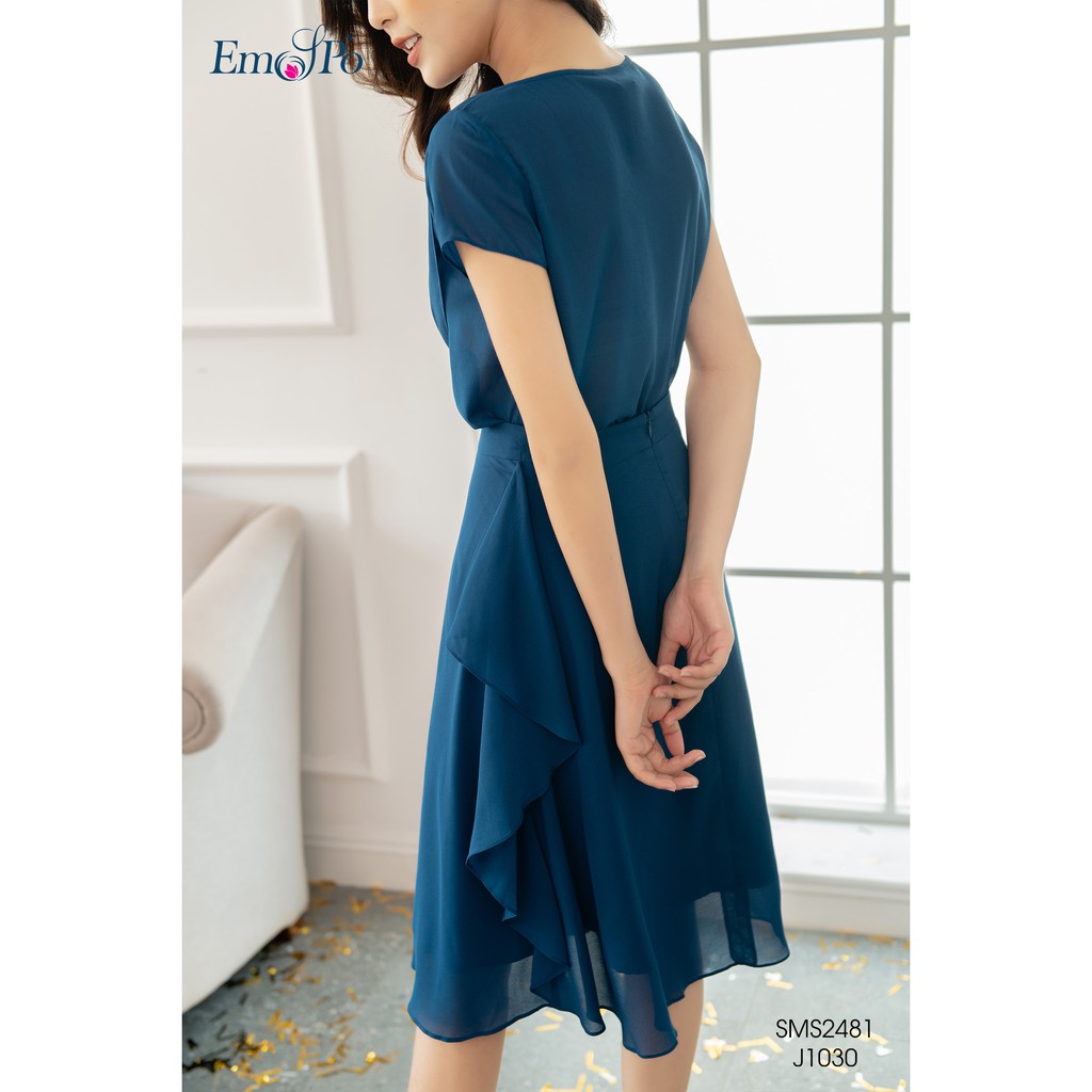 Chân váy xòe, bèo lệch dọc thân juyp Emspo J1030 (Xanh, Hồng)