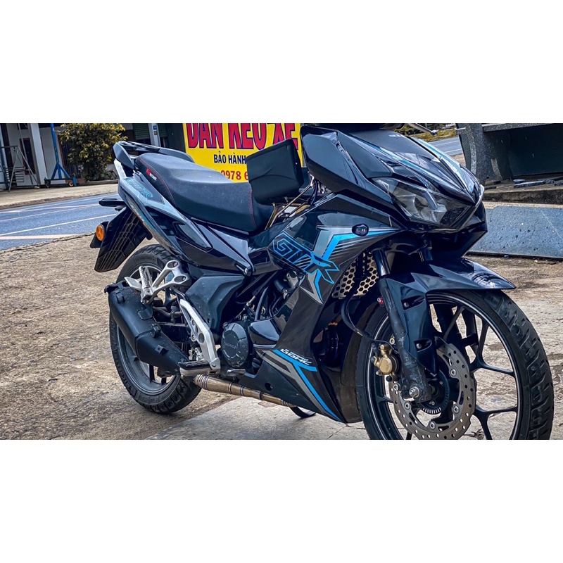 Tem rời Winner X V2 dán cho xe màu đen