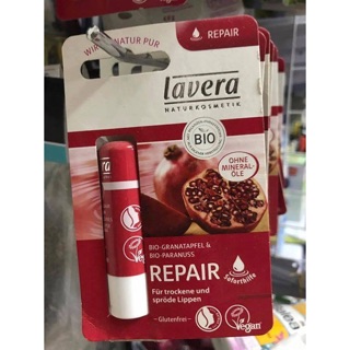 Son dưỡng môi lavera hương lựu