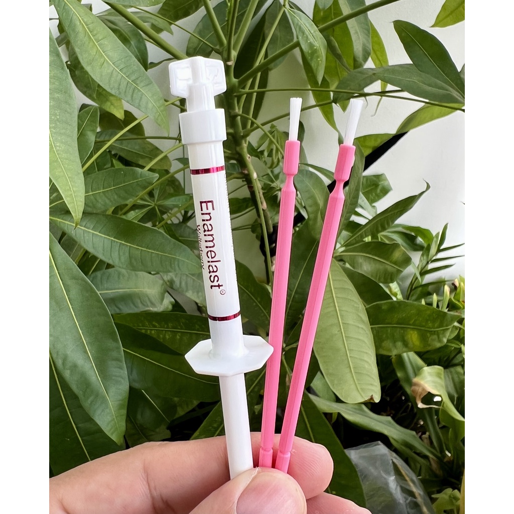 [Dạng ống 1.2 ml] Vecni flour viền đỏ Enamelast chống sâu răng cho trẻ em và người lớn, giảm ê buốt cho răng người lớn