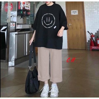 Sét áo thun mặt cười unisex và quần kaki ống rộng cá tính