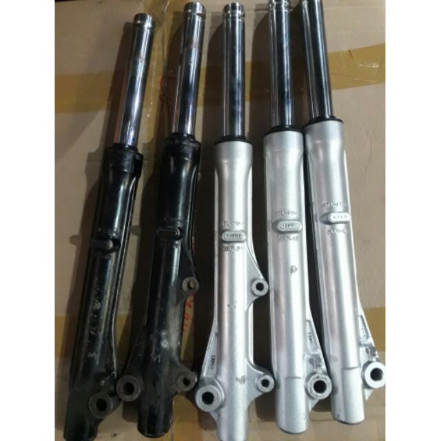 Phuột trước rs.ws đĩa rin xe rã.nguyên xi.sơn có trầy bông