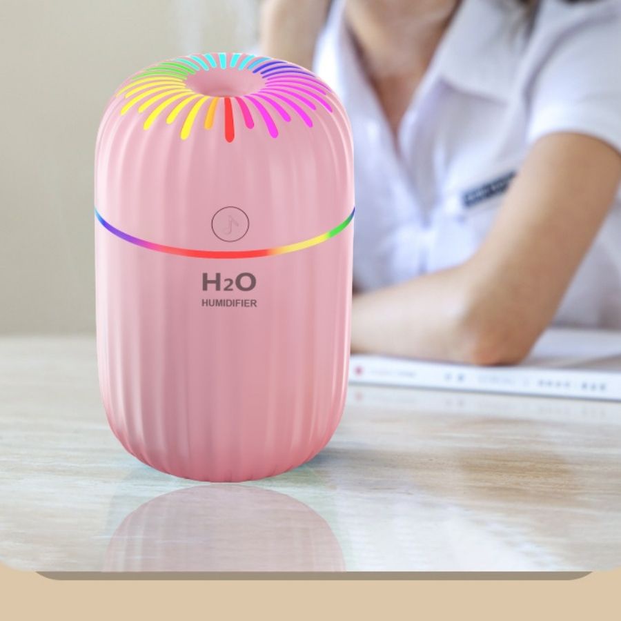 Máy Xông Tinh Dầu Phòng Ngủ Và Trong Xe Hơi H2O A7 Dung Tích 300ml Phun Sương Khuếch Tán Tinh Dầu Tỏa Hương Thơm Đèn Led