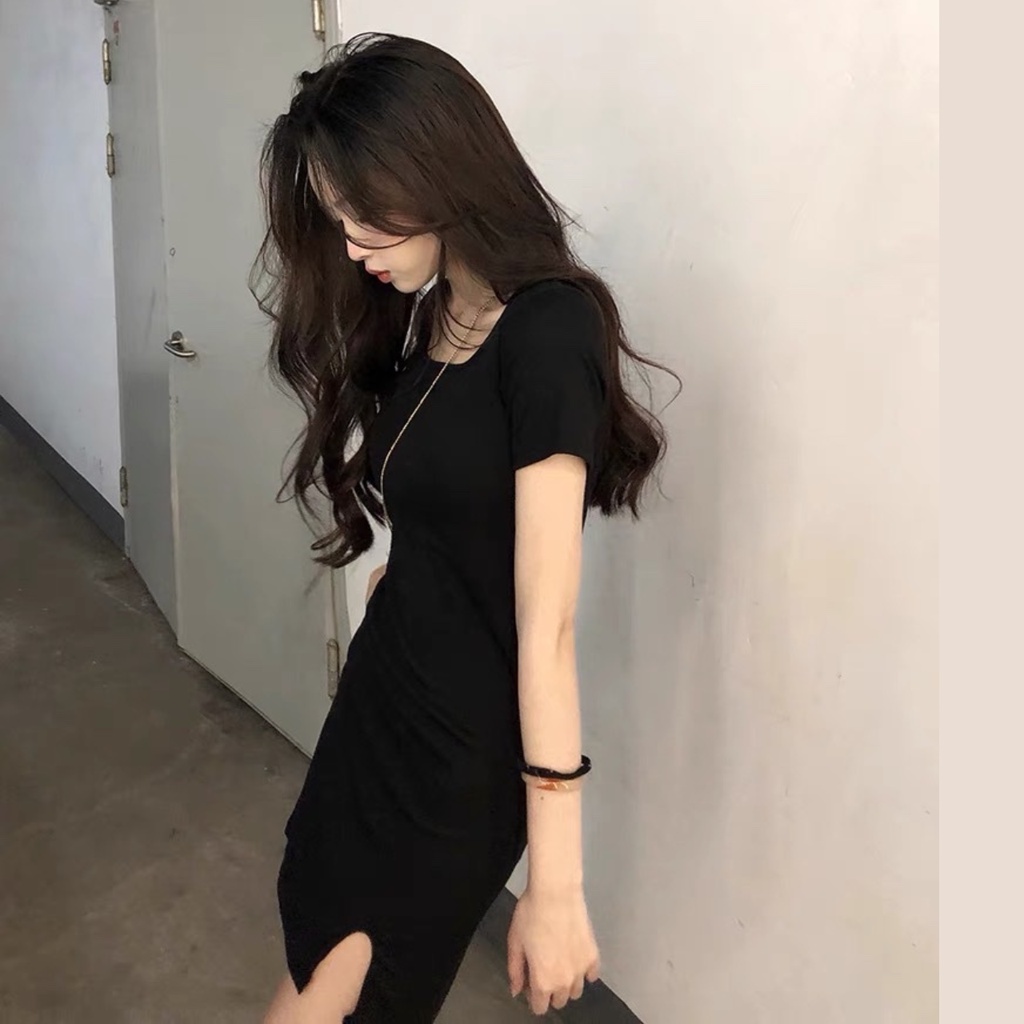Đầm cổ vuông xẻ trước dáng ôm body màu đen sexy cá tính freesize &lt; 53kg