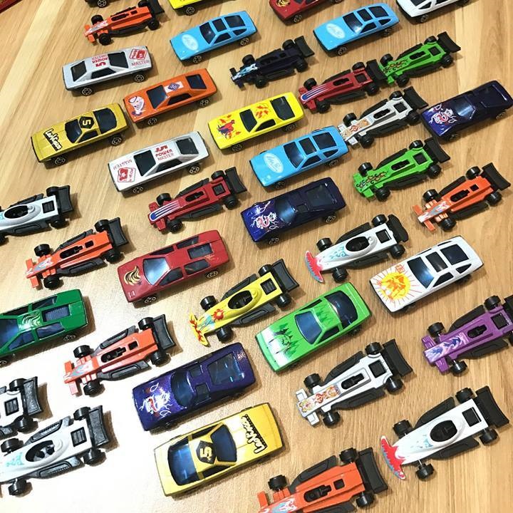 Bộ 50 ô tô đồ chơi xe đua motor wheels cho bé thỏa chí vui học