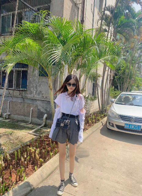 🛍 (SẴN) 🛍 Set đồ nữ cá tính - Áo thun dài tay cut-out - Chân váy xếp ly ngắn có túi kèm dây đai (Ms D16) | BigBuy360 - bigbuy360.vn