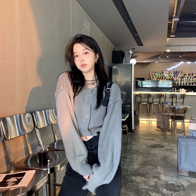 [ORDER 15N] Áo len cúc dáng ngắn rách gấu ulzzang Hàn Quốc | BigBuy360 - bigbuy360.vn