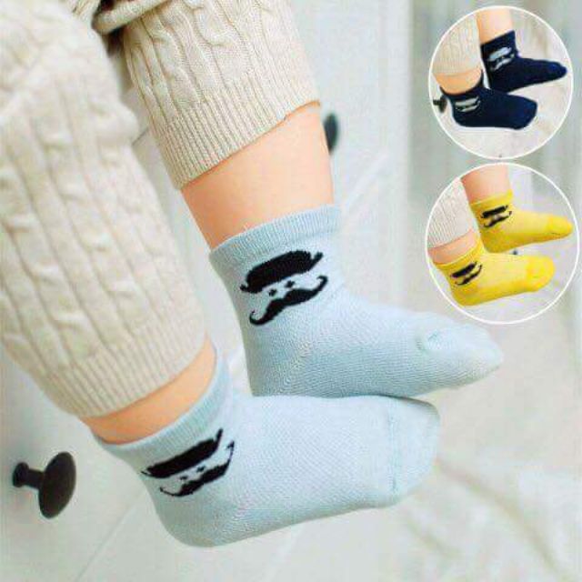 Combo 20 đôi tất lộn xộn
