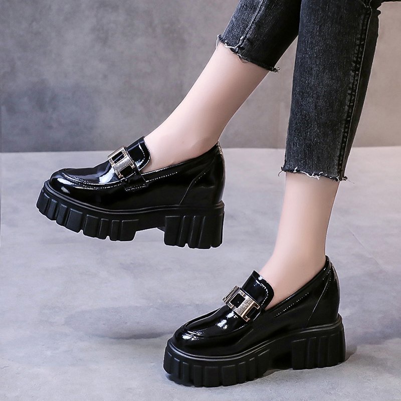 Giày đế cao da bóng 9cm PS490-1142