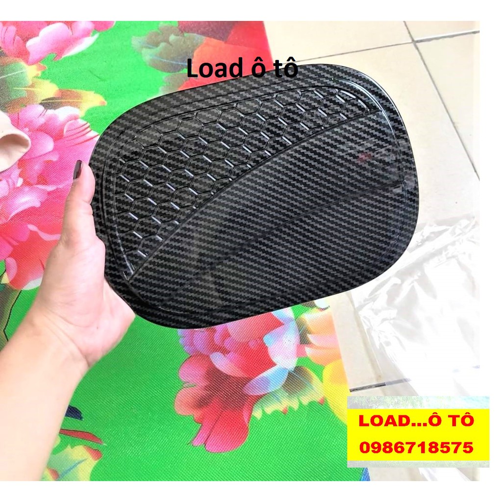 Ốp Nắp Xăng Xe Huyndai Tucson 2018-2021 Vân Carbon Cao Cấp