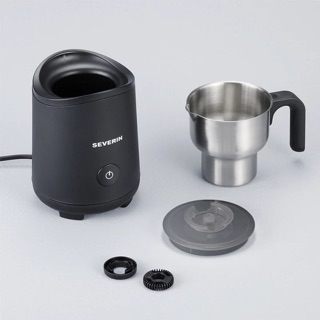 Máy tạo bọt sữa Severin SM9495