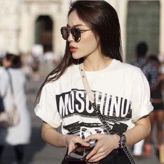 Áo form rộng siêu hot moschino