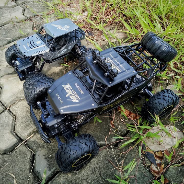 Xe điều khiên từ xa địa hình Rock Crawler HADES 1:12 Hàng Hiếm Cao Cấp