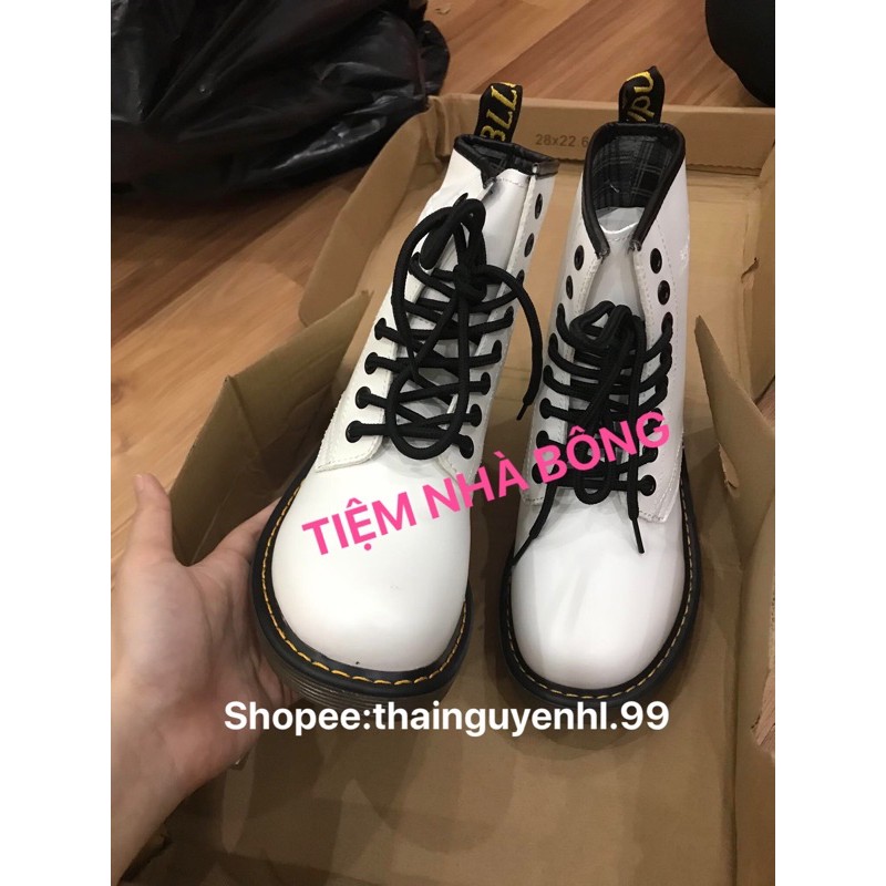 (Sẵn) Boots Dr Martens Trắng size 35-40 | BigBuy360 - bigbuy360.vn