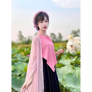 Yếm chụp sen - Khoác lụa màu hồng nhạt