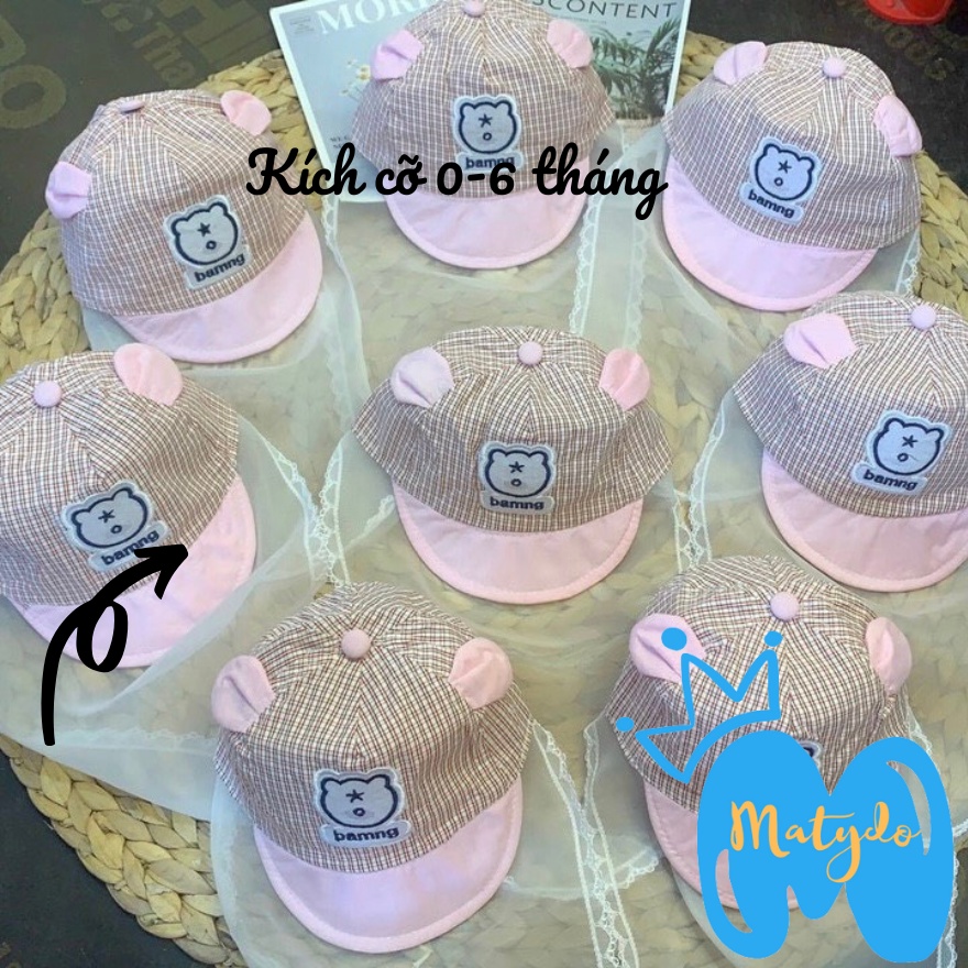 Mũ cho bé sơ sinh đẹp có khăn voan che mặt nón chống dịch chống bụi cho trẻ đi tiêm phòng an toàn gấu kẻ 0-6 tháng