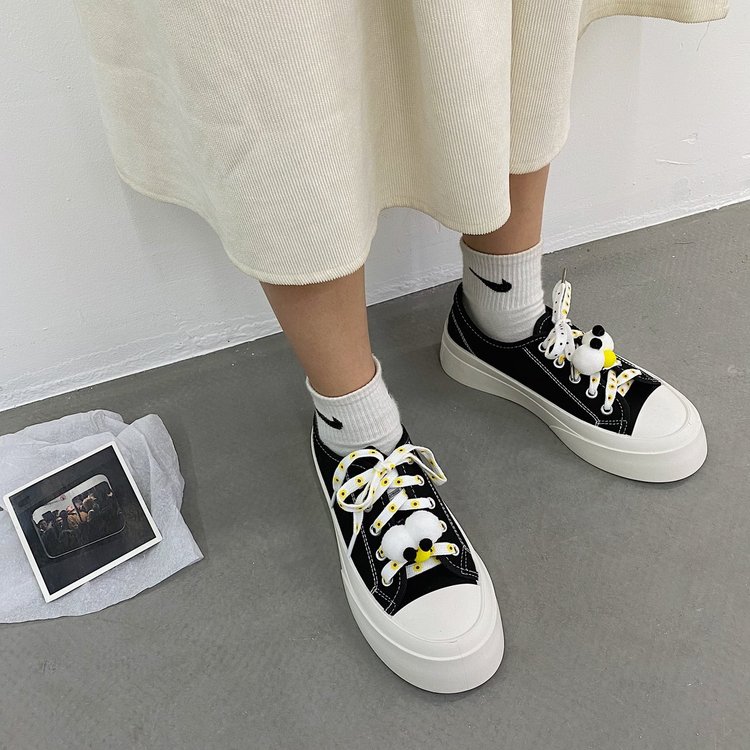 Giày Vải Canvas Đế Bằng Phối Dây Thắt Thời Trang Thoải Mái Cho Nữ