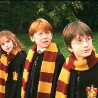 Đồng phục Gryffindor