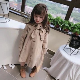 [ sẵn ] Áo khoác mangto Kaki bé gái