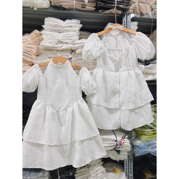 Váy Xốp Cổ Yếm Dáng Xoè 2 Tầng Ulzzang Hàn Quốc, Đầm Nữ Dự Tiệc Màu Trắng Sang Trọng
