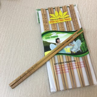 Vỉ 10 đôi Đũa tre khắc hoa văn thương hiệu Cao Phong Việt Nam
