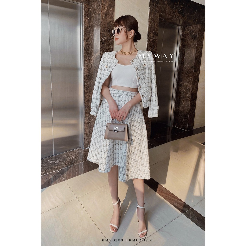 Áo Vest Nữ My Way Dạ Tweed Đính Cúc Sang Chảnh 6MV0209 | BigBuy360 - bigbuy360.vn