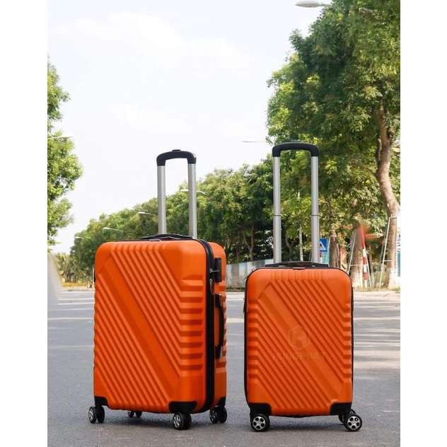 Vali size 28  ABS HP702 chống va đập cực tốt.Vali nhựa size 20 inch,vali size 24 inch,vali size 28 inch.