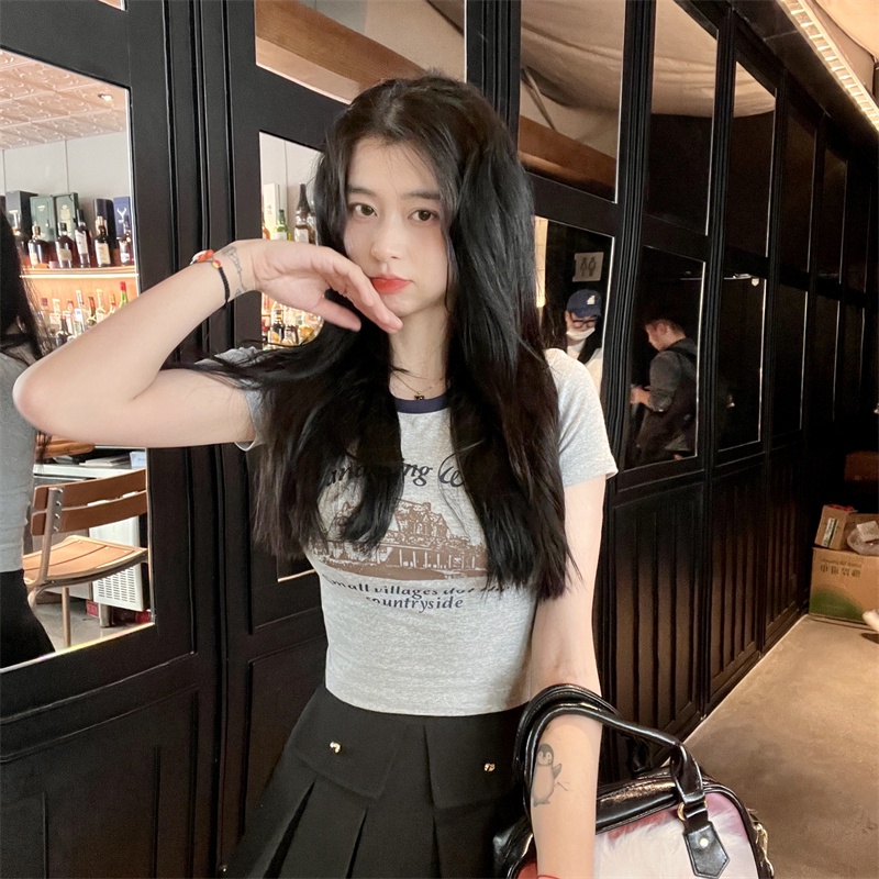 Áo Thun Croptop Cổ Tròn Tay Ngắn In Họa Tiết Thời Trang Cho Nữ