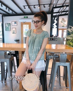 Áo đũi cài nút có tay