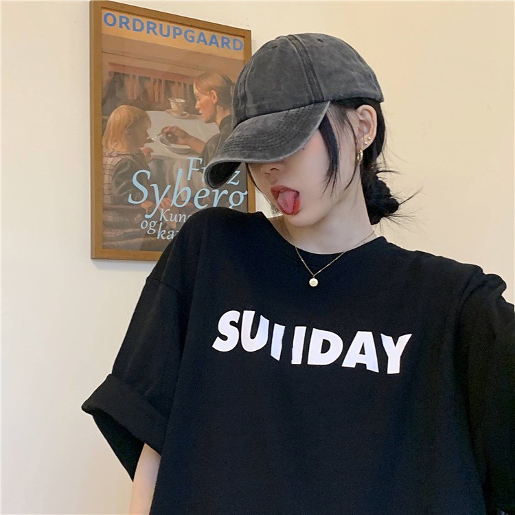 Áo phông nữ form rộng tay lỡ 2022, áo thun nữ form rộng unisex cotton oversize SUNDAY cổ tròn màu trắng đen