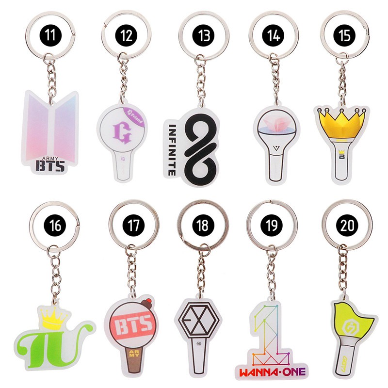 Móc khóa nhiều kiểu dáng xinh xắn dành cho fan hâm mộ các nhóm nhạc Kpop